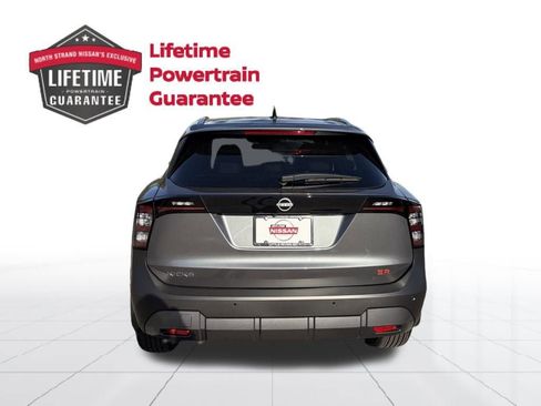 New 2026 Nissan Kicks SR FWD image 4