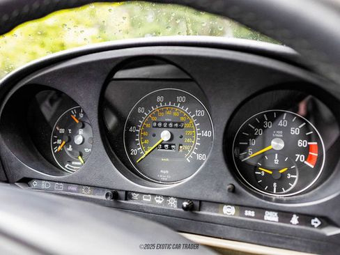 Used 1989 Mercedes-Benz 560 SL image 19