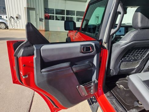 Used 2024 Ford Bronco Big Bend image 10