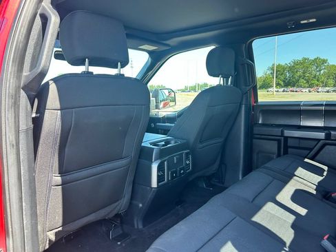 Used 2020 Ford F150 XLT w/ Equipment Group 302A Luxury AWD/4WD image 17