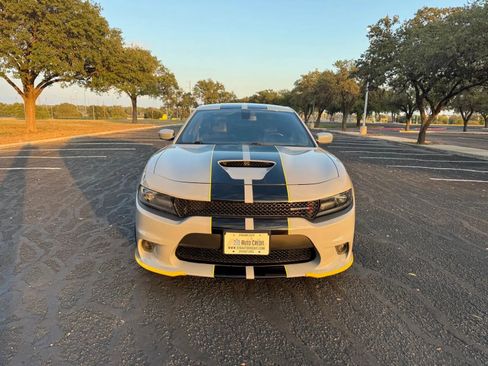 Used 2021 Dodge Charger R/T w/ Plus Group image 3