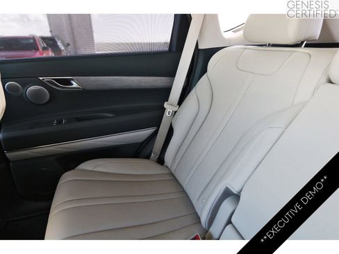 Used 2025 Genesis GV80 2.5T Advanced image 14