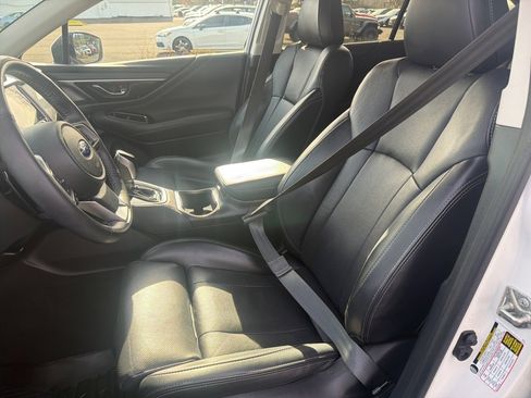 Used 2020 Subaru Outback Limited w/ Popular Package #2 image 15