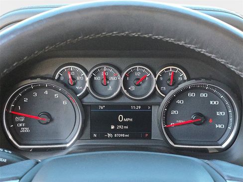 Used 2021 Chevrolet Tahoe LT w/ LT Signature Package image 27