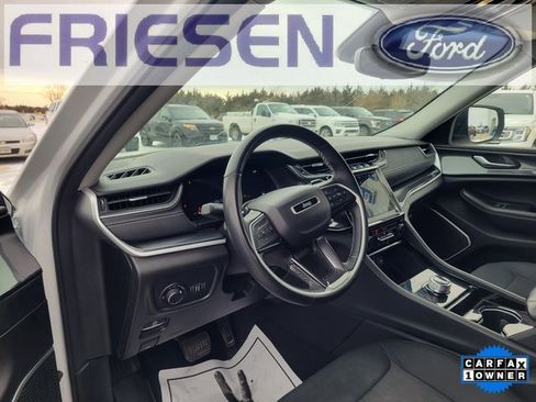 Used 2022 Jeep Grand Cherokee L Laredo w/ Luxury Tech Group I image 13