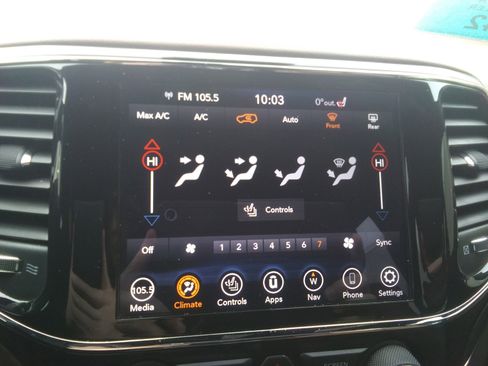 Used 2021 Jeep Grand Cherokee Overland image 24