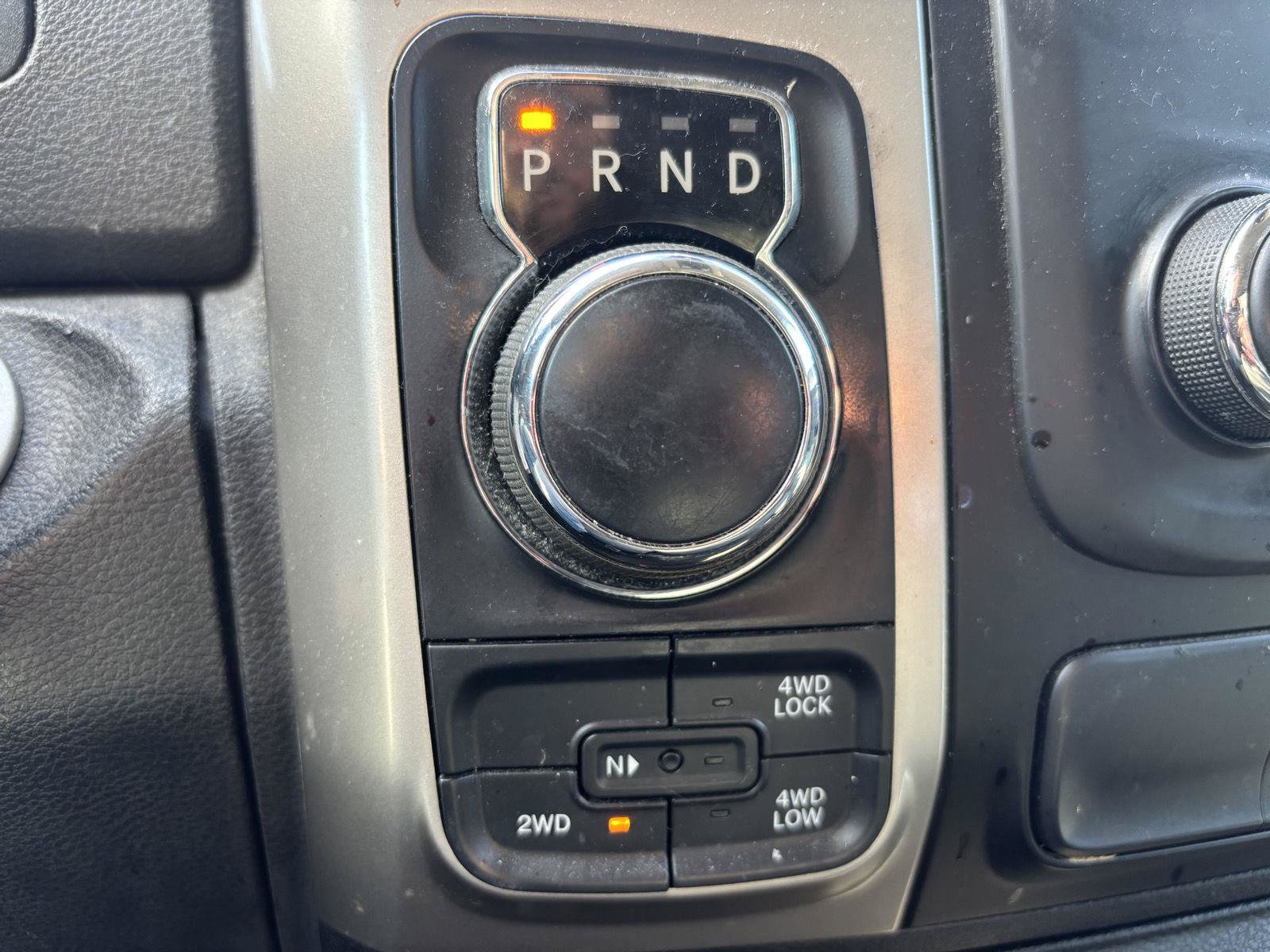 Used 2017 RAM 1500 Classic SLT AWD/4WD image 22