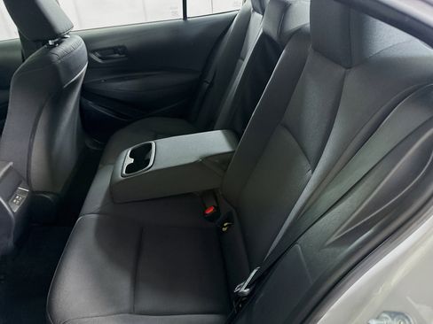 Used 2024 Toyota Corolla LE image 27