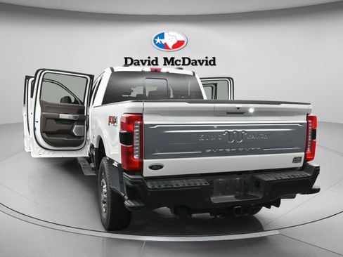 Used 2024 Ford F250 King Ranch w/ FX4 Off-Road Package image 41