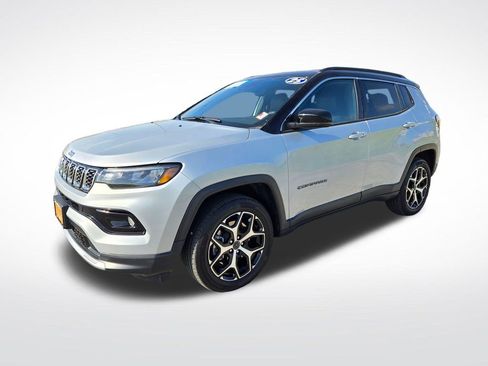 Used 2025 Jeep Compass Limited AWD/4WD image 7