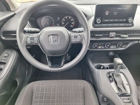 Used 2025 Honda HR-V LX image 20