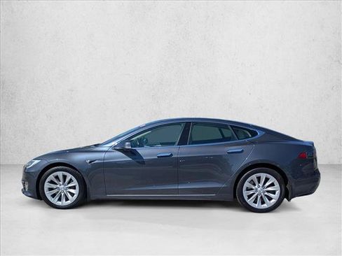 Used 2018 Tesla Model S 75D AWD/4WD image 9