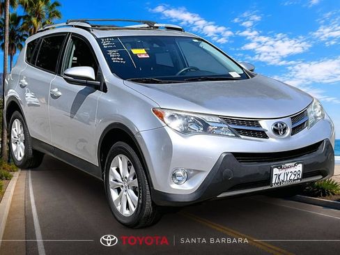 Used 2015 Toyota RAV4 Limited w/ Technology Package FWD image 1