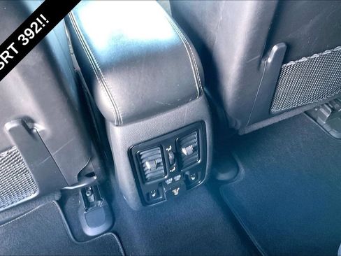 Used 2021 Dodge Durango SRT w/ Technology Group AWD/4WD image 35