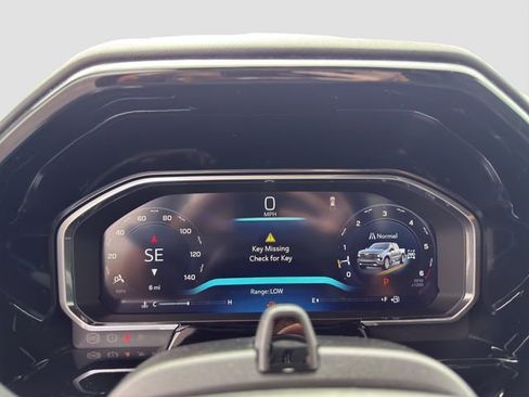 New 2026 Chevrolet Silverado 1500 High Country AWD/4WD image 11