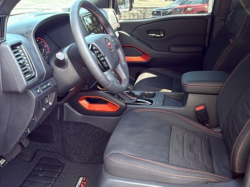 Certified 2023 Nissan Frontier PRO-4X w/ Pro Convenience Package AWD/4WD image 20