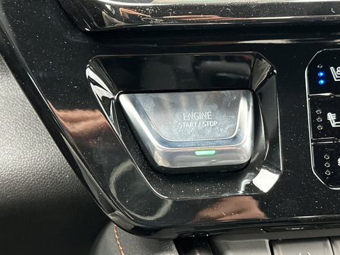 New 2026 GMC Sierra 1500 AT4 w/ LPO, Black Badging Package image 23