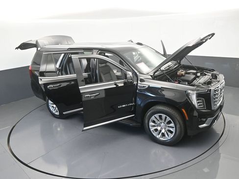 Used 2025 GMC Yukon Denali AWD/4WD image 77