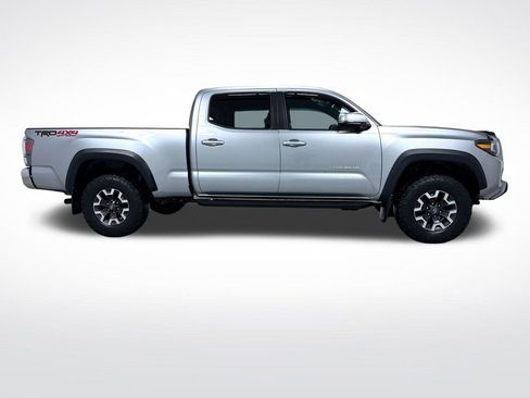 Certified 2023 Toyota Tacoma TRD Off-Road image 2