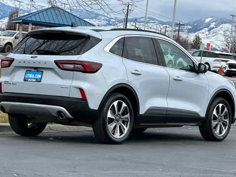 Certified 2025 Ford Escape Platinum image 2