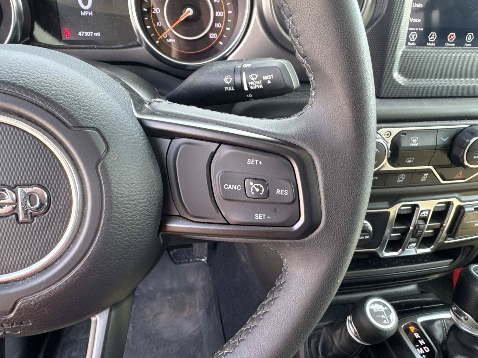 Used 2023 Jeep Gladiator Sport AWD/4WD image 22