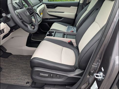 New 2026 Honda Odyssey Elite image 12