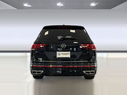 Used 2022 Volkswagen Tiguan SEL R-Line AWD/4WD image 10