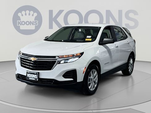Used 2024 Chevrolet Equinox LS FWD image 1