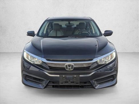Used 2017 Honda Civic EX image 2