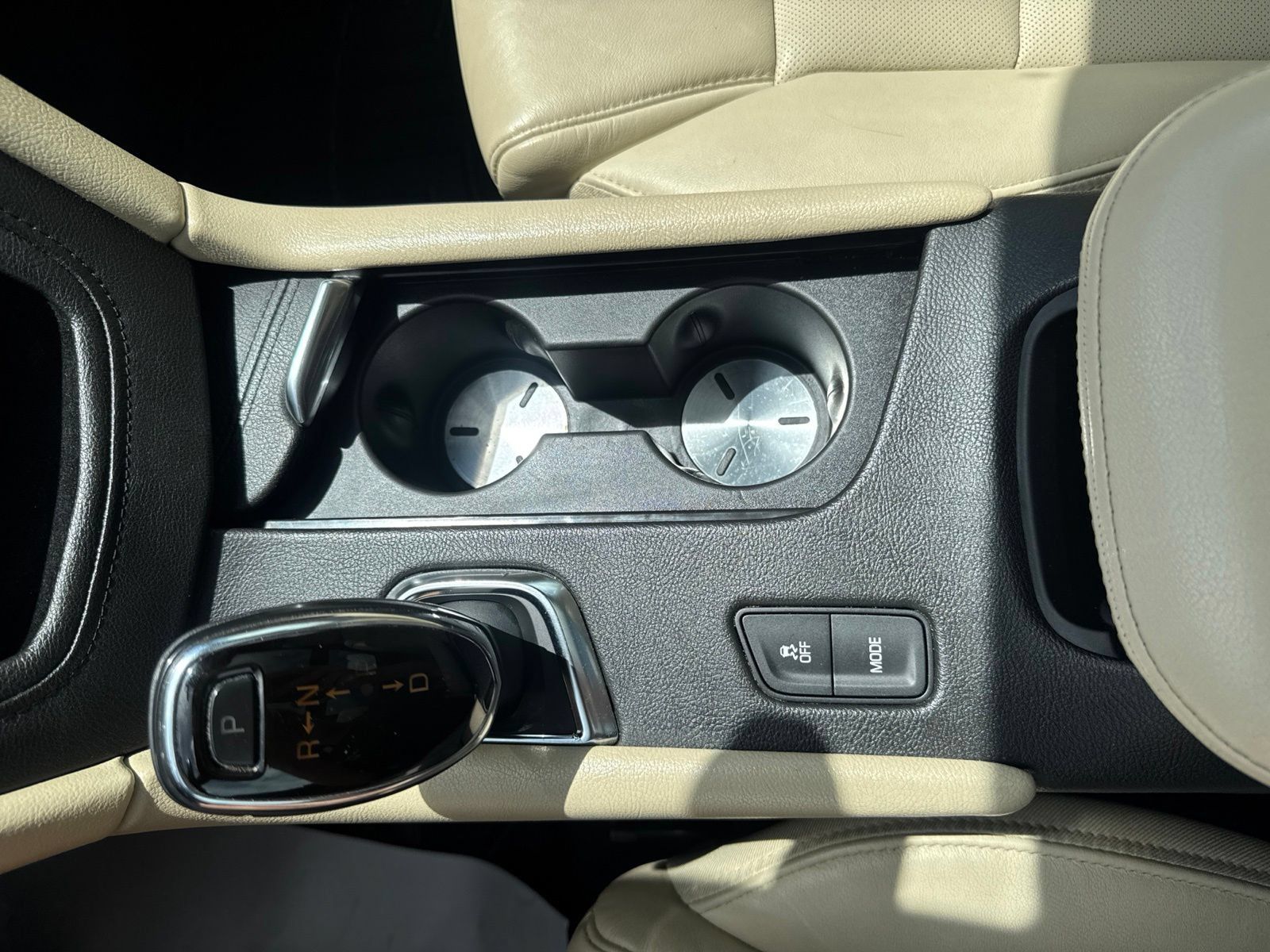Used 2018 Cadillac XT5 Premium Luxury FWD image 32