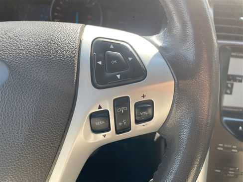 Used 2013 Ford Edge SEL image 50