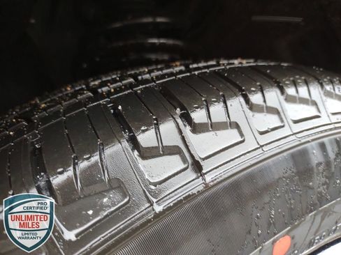 New 2026 Ford Explorer ST-Line image 27