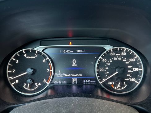 Used 2022 Nissan Altima 2.5 SV FWD image 26