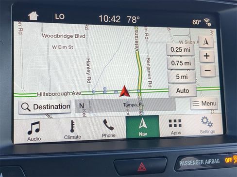 Used 2018 Ford Explorer XLT w/ Equipment Group 202A image 23