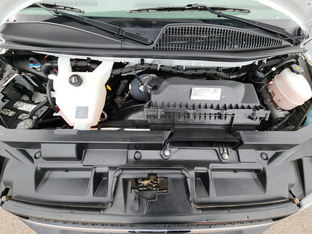 Used 2025 Chevrolet Express 2500 LT w/ LT Preferred Equipment Group RWD image 29