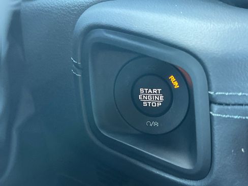 Certified 2025 Jeep Wrangler Unlimited Rubicon 4xe w/ Safety Group image 22