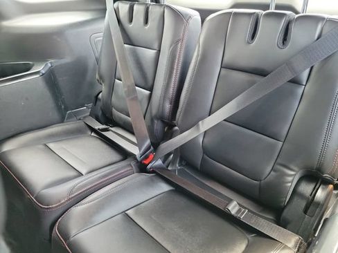 Used 2018 Ford Explorer Sport w/ Equipment Group 401A AWD/4WD image 28
