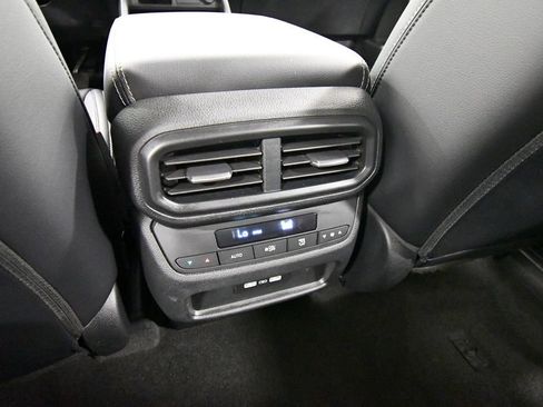 Certified 2023 Honda Pilot EX-L image 16