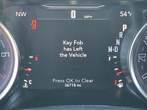 Used 2019 Dodge Challenger SXT image 29