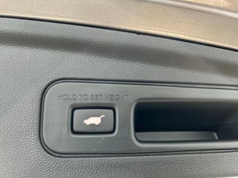 Used 2024 Acura MDX SH-AWD w/ Advance Package image 19