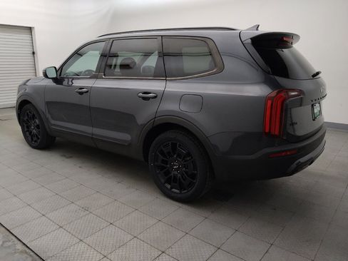 Used 2022 Kia Telluride EX w/ EX Premium Package AWD/4WD image 3