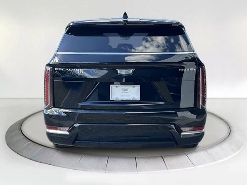 New 2026 Cadillac Escalade IQ Luxury 1 image 4