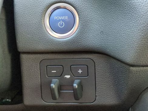 Used 2024 Toyota Tundra Limited image 27