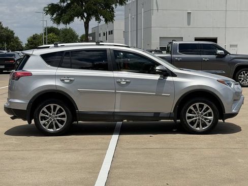 Used 2016 Toyota RAV4 Limited FWD image 3
