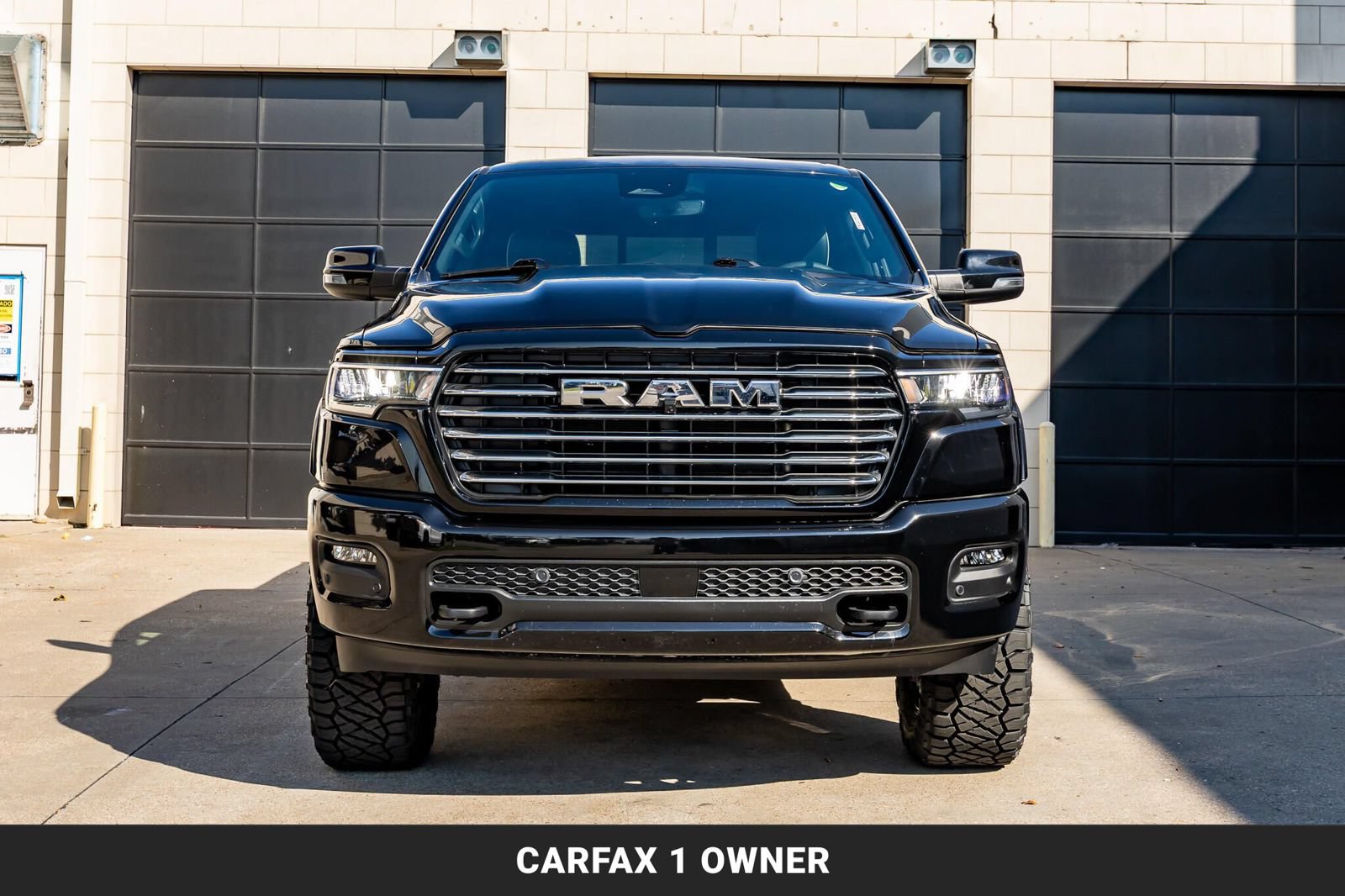 Used 2026 RAM 1500 Laramie AWD/4WD image 4