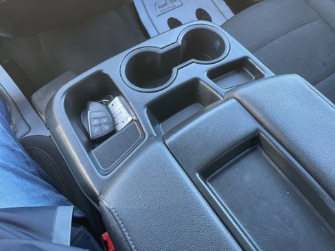 Used 2024 Chevrolet Silverado 1500 LT image 9