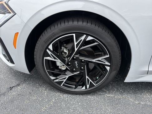 Used 2025 Kia K5 GT-Line w/ GT-Line Premium Package FWD image 11