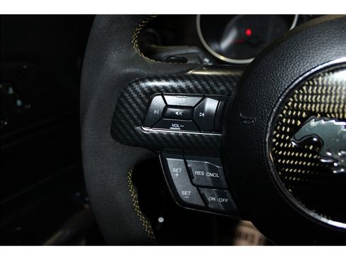 Used 2019 Ford Mustang GT Premium image 22