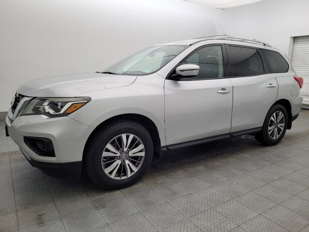 Used 2019 Nissan Pathfinder S AWD/4WD image 2