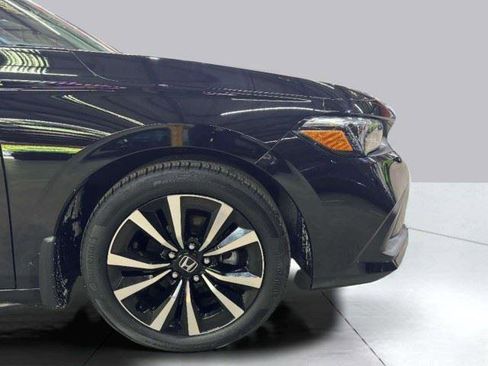 Used 2023 Honda Civic EX-L image 19